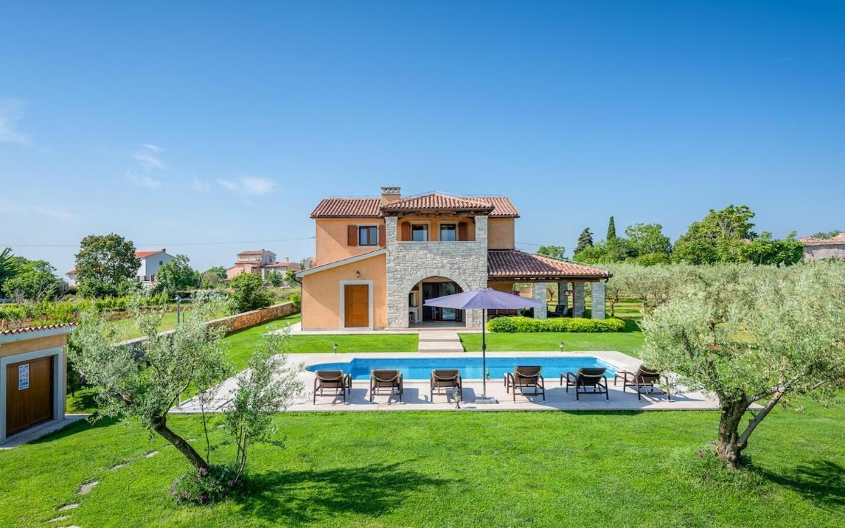 Villa Oliveta By Istrialux Filipana Kültér fotó